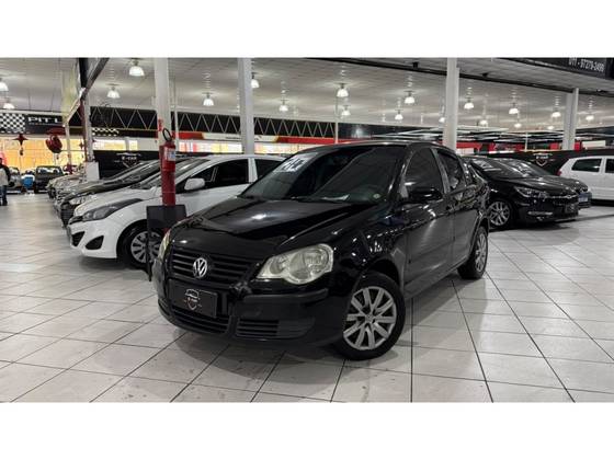 VOLKSWAGEN POLO SEDAN 1.6 MI 8V FLEX 4P AUTOMATIZADO