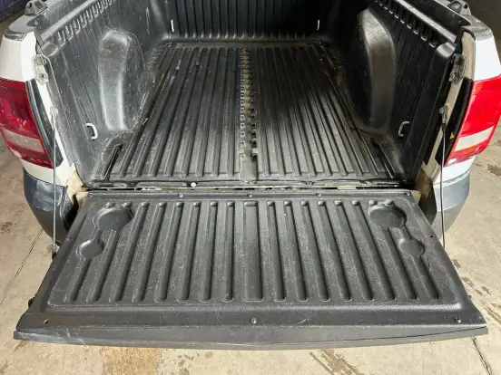 VOLKSWAGEN-SAVEIRO-2021