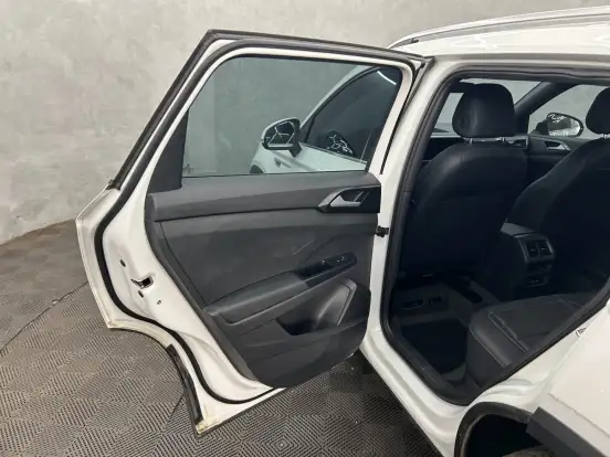 VOLKSWAGEN-TAOS-1.4 250 TSI TOTAL FLEX HIGHLINE AUTOMÁTICO VOLKSWAGEN-TAOS-2023