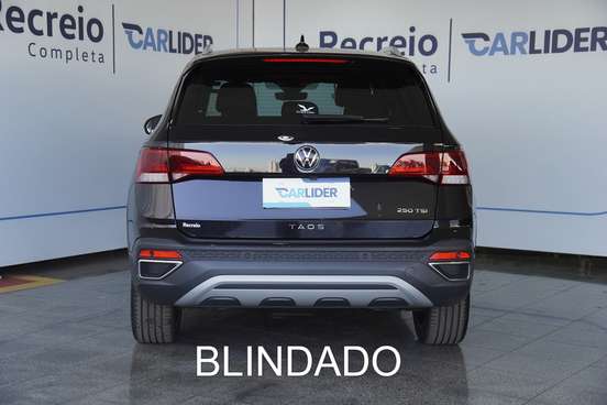 VOLKSWAGEN-TAOS-2023