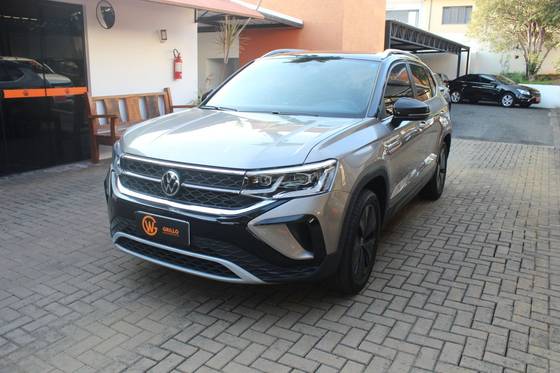 VOLKSWAGEN TAOS 1.4 250 TSI TOTAL FLEX HIGHLINE AUTOMÁTICO
