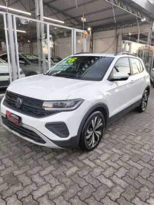 VOLKSWAGEN T-CROSS 1.0 200 TSI TOTAL FLEX AUTOMÁTICO VOLKSWAGEN T-CROSS 1.0 200 TSI TOTAL FLEX AUTOMÁTICO