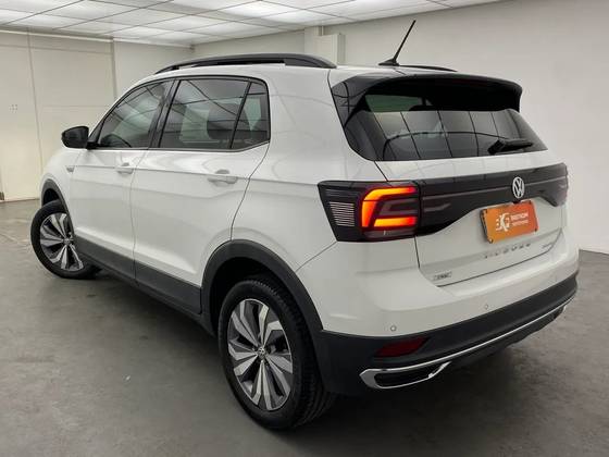 VOLKSWAGEN T-CROSS 1.0 200 TSI TOTAL FLEX AUTOMÁTICO
