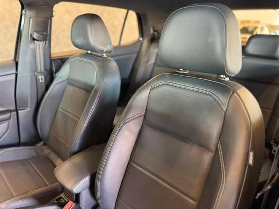 VOLKSWAGEN-T-CROSS-2022