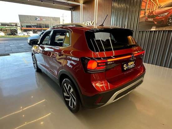 VOLKSWAGEN-T-CROSS-2024