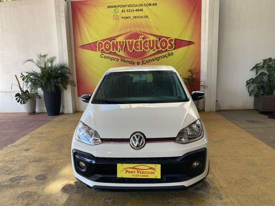 VOLKSWAGEN-UP-2017