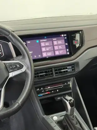 VOLKSWAGEN-VIRTUS-2023