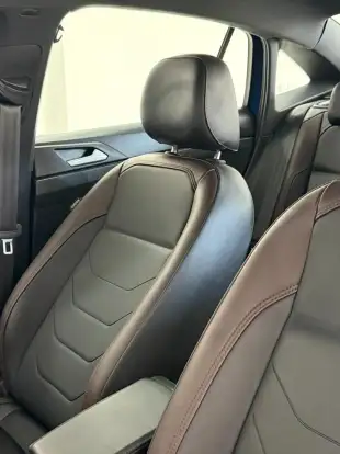VOLKSWAGEN-VIRTUS-2023