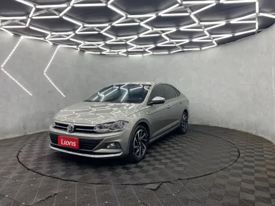 VOLKSWAGEN VIRTUS 1.0 200 TSI HIGHLINE AUTOMÁTICO