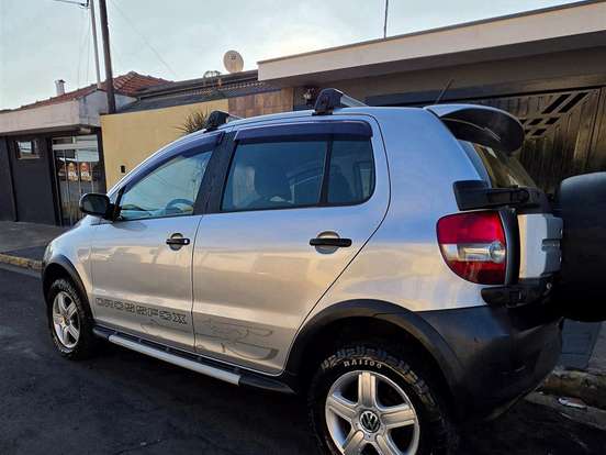VOLKSWAGEN-CROSSFOX-1.6 MI FLEX 8V 4P MANUAL VOLKSWAGEN-CROSSFOX-2008