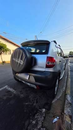 VOLKSWAGEN-CROSSFOX-2008