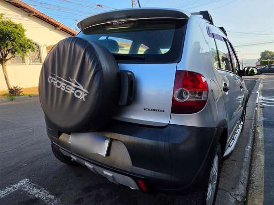 VOLKSWAGEN-CROSSFOX-1.6 MI FLEX 8V 4P MANUAL VOLKSWAGEN-CROSSFOX-2008