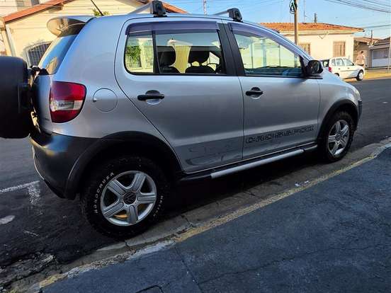 VOLKSWAGEN-CROSSFOX-1.6 MI FLEX 8V 4P MANUAL VOLKSWAGEN-CROSSFOX-2008