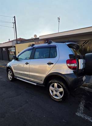 VOLKSWAGEN-CROSSFOX-2008