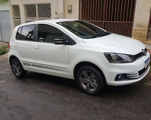 VOLKSWAGEN-FOX-1.6 MSI TOTAL FLEX CONNECT 4P MANUAL VOLKSWAGEN-FOX-2021