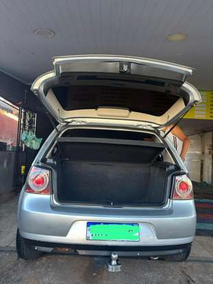 VOLKSWAGEN-GOLF-2009