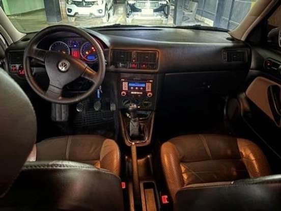 VOLKSWAGEN-GOLF-1.6 MI 8V FLEX 4P MANUAL VOLKSWAGEN-GOLF-2009