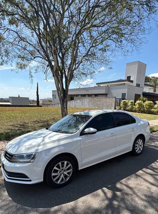 VOLKSWAGEN JETTA 1.4 16V TSI TRENDLINE GASOLINA 4P TIPTRONIC