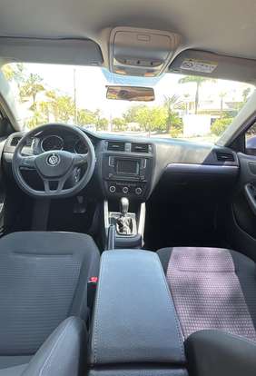 VOLKSWAGEN-JETTA-1.4 16V TSI TRENDLINE GASOLINA 4P TIPTRONIC VOLKSWAGEN-JETTA-2016