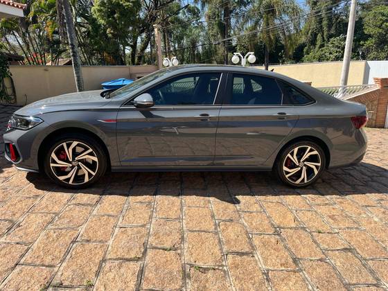 VOLKSWAGEN JETTA 2.0 350 TSI GASOLINA GLI DSG