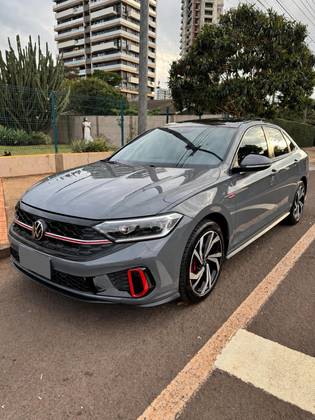 VOLKSWAGEN JETTA 2.0 350 TSI GASOLINA GLI DSG