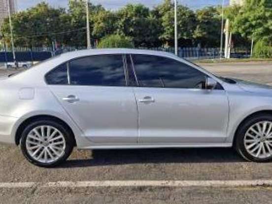 VOLKSWAGEN-JETTA-2.0 COMFORTLINE FLEX 4P TIPTRONIC VOLKSWAGEN-JETTA-2015