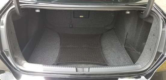 VOLKSWAGEN-JETTA-2012