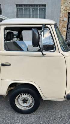 VOLKSWAGEN-KOMBI-1993
