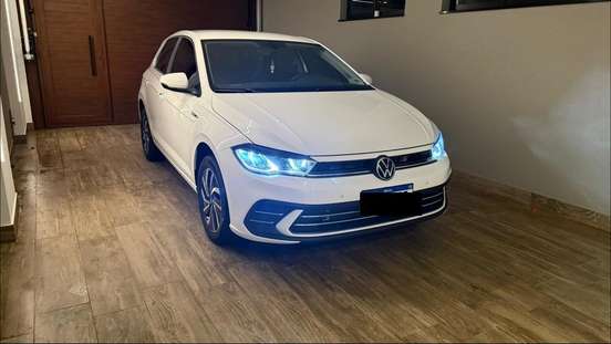 VOLKSWAGEN-POLO-2024