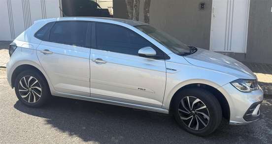VOLKSWAGEN-POLO-2024