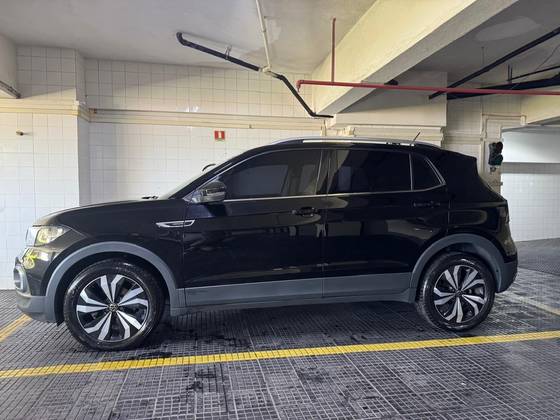 VOLKSWAGEN T-CROSS 1.4 250 TSI TOTAL FLEX HIGHLINE AUTOMÁTICO