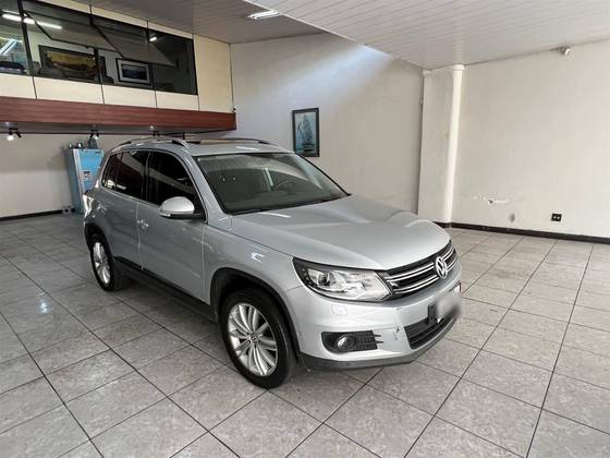 VOLKSWAGEN TIGUAN 2.0 TSI 16V TURBO GASOLINA 4P TIPTRONIC