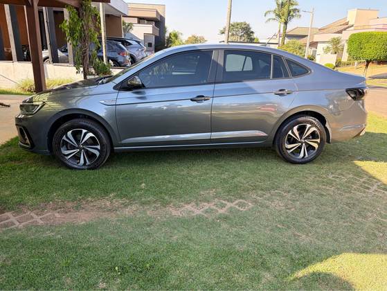 VOLKSWAGEN VIRTUS 1.0 200 TSI COMFORTLINE AUTOMÁTICO
