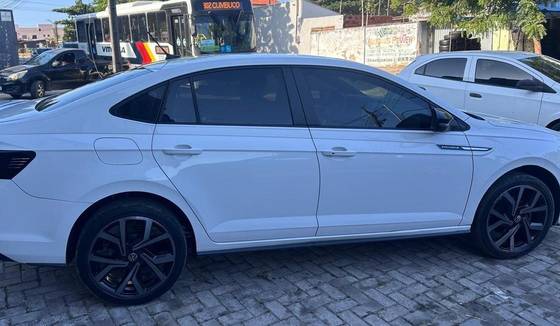 VOLKSWAGEN VIRTUS 1.4 250 TSI EXCLUSIVE AUTOMÁTICO