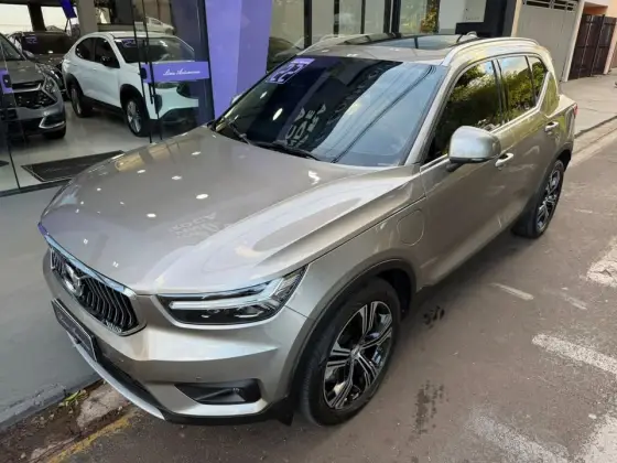 VOLVO XC40 1.5 T5 RECHARGE INSCRIPTION GEARTRONIC