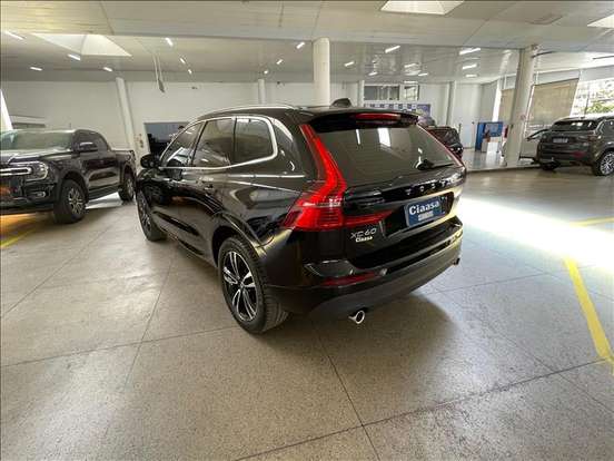 VOLVO-XC60-2.0 D5 DIESEL MOMENTUM AWD GEARTRONIC VOLVO-XC60-2019