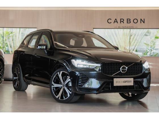 VOLVO XC60 2.0 T8 RECHARGE ULTIMATE DARK AWD GEARTRONIC