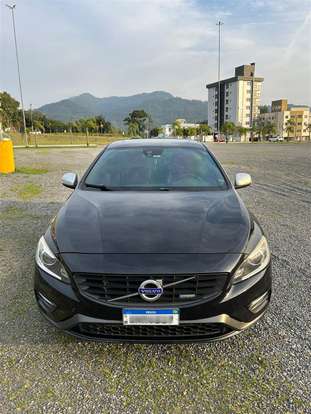 VOLVO-S60-2014