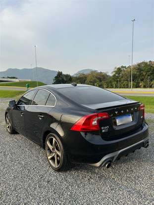 VOLVO-S60-2014
