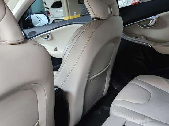 VOLVO-V40-2.0 T4 MOMENTUM GASOLINA 4P AUTOMÁTICO VOLVO-V40-2015
