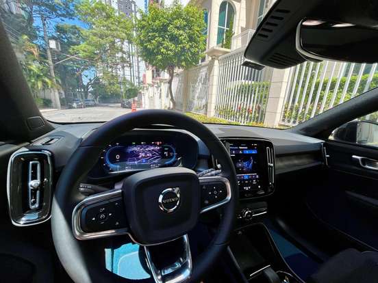 VOLVO-XC40-P6 RECHARGE ELECTRIC PLUS VOLVO-XC40-2023