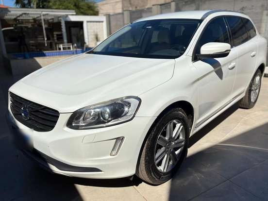 VOLVO-XC60-2.4 D5 KINETIC DIESEL AWD 4P AUTOMÁTICO VOLVO-XC60-2016