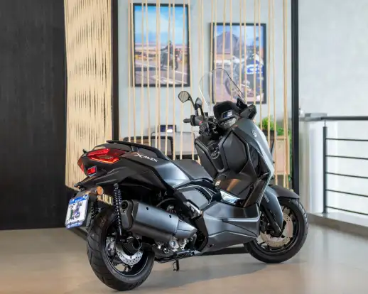 YAMAHA-XMAX 250 CONNECTED ABS YAMAHA-XMAX 250 CONNECTED ABS-2025