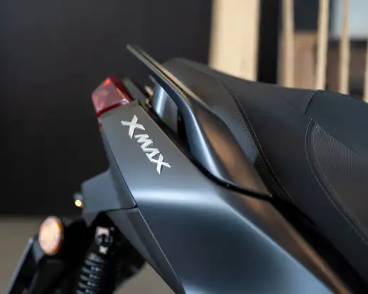 YAMAHA-XMAX 250 CONNECTED ABS YAMAHA-XMAX 250 CONNECTED ABS-2025