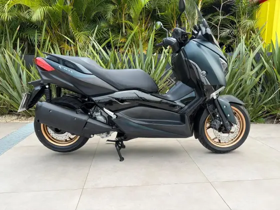 YAMAHA XMAX ABS 