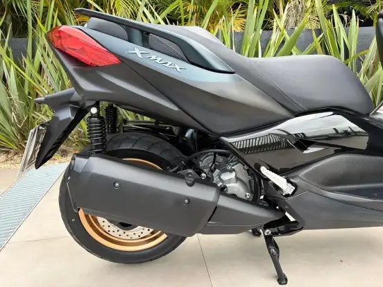 YAMAHA-XMAX ABS-2024