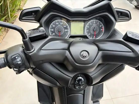 YAMAHA-XMAX ABS-2024