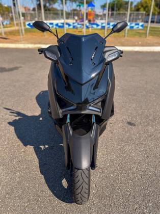 YAMAHA XMAX 300 CONNECTED ABS 