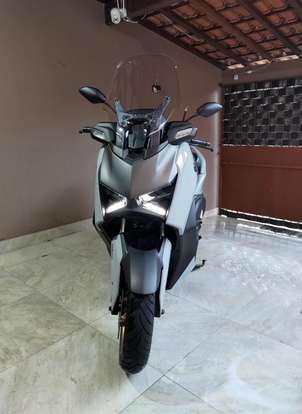 YAMAHA-XMAX 300 CONNECTED ABS-2026