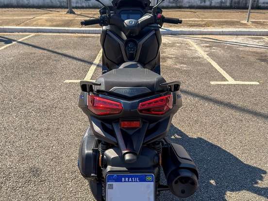 YAMAHA-XMAX 300 CONNECTED ABS YAMAHA-XMAX 300 CONNECTED ABS-2025
